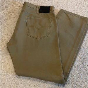 Levi’s Pants